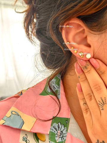 Perlas studs