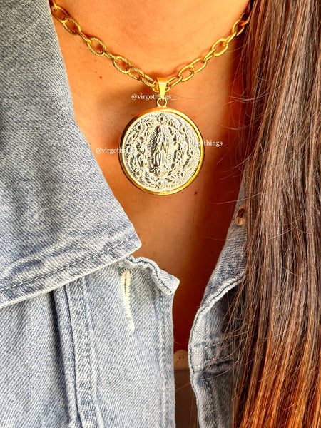 Virgencita vintage (Guadalupe) charm