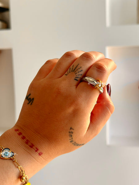 Maxine ring