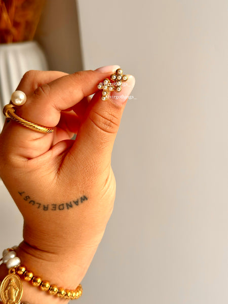 Cross pearls studs