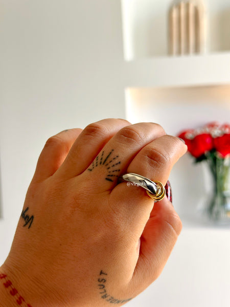 Maxine ring