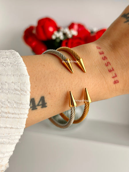 Baddie bangle’s
