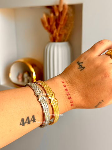 X rope bangle