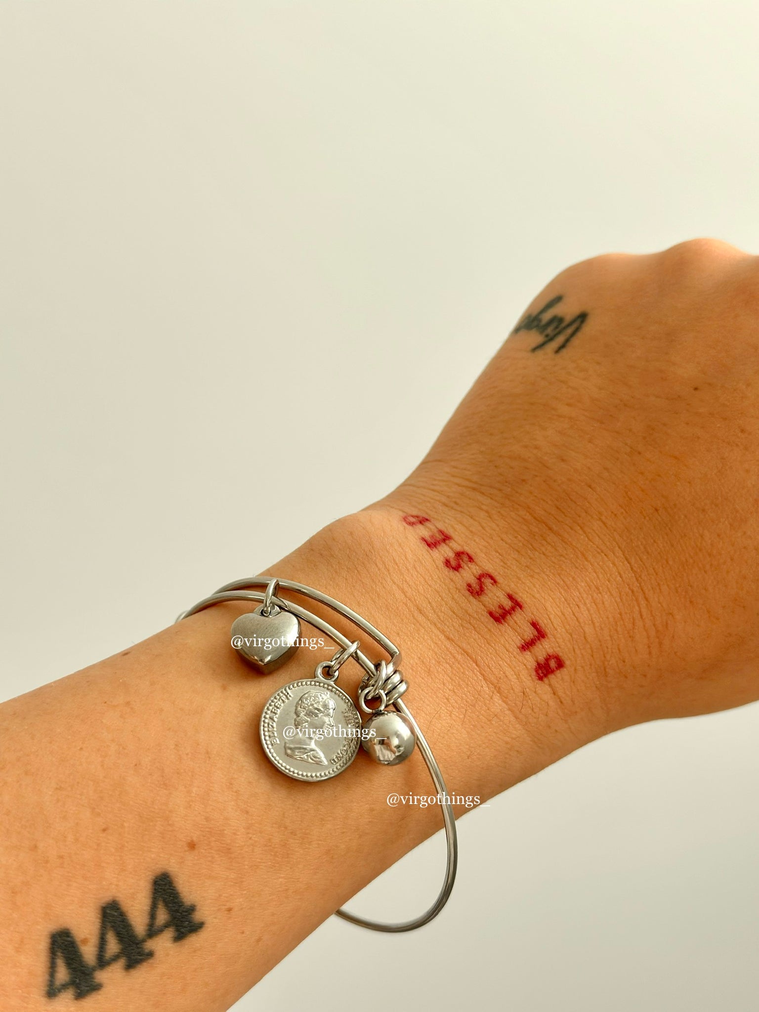 Moneda Romana bangle