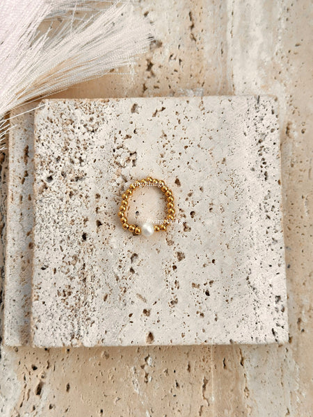 Elastic pearl ring