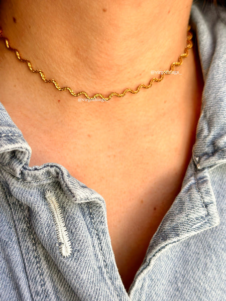 Wavy chain